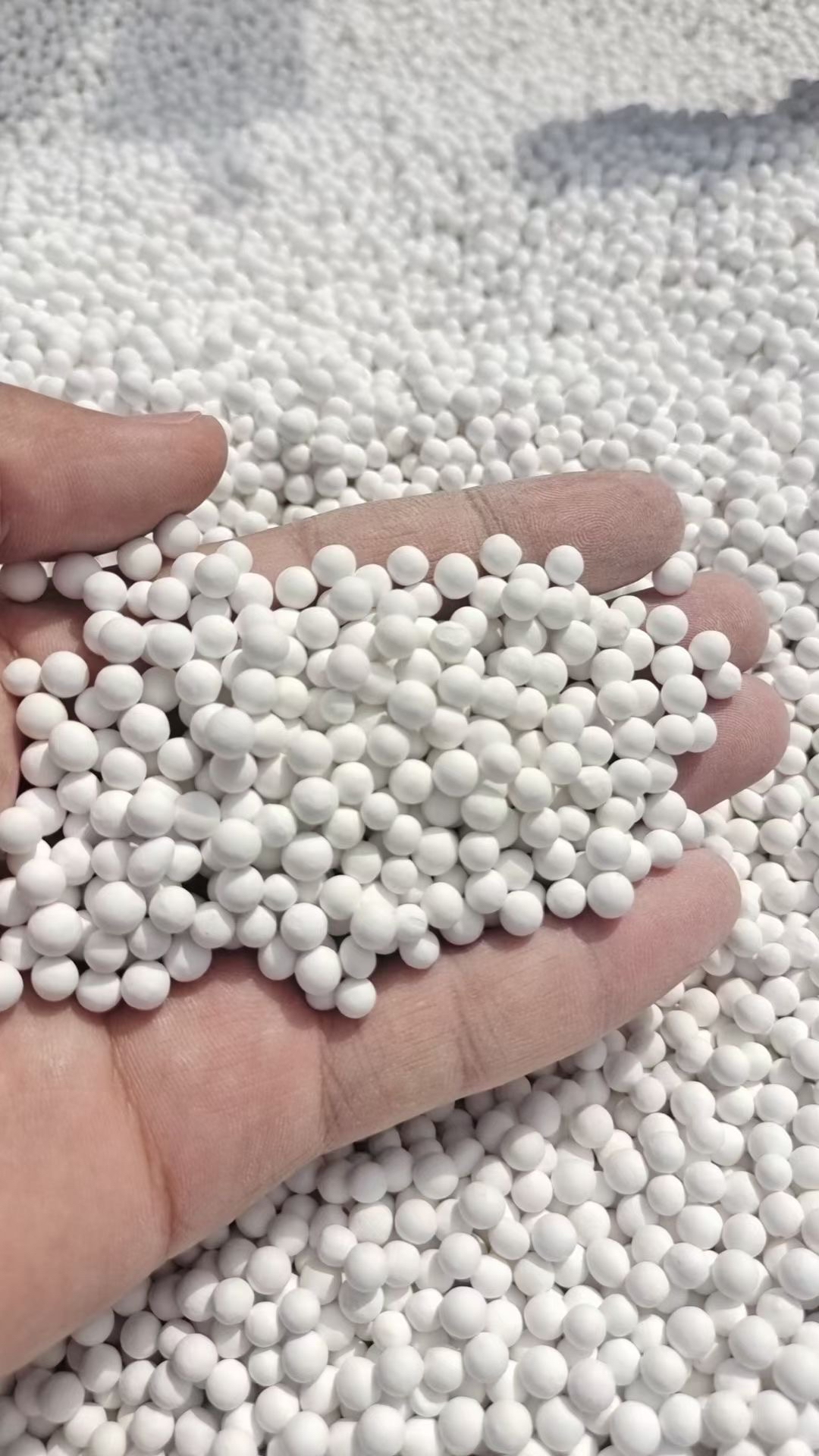 活性氧化鋁,活性氧化鋁球,活性氧化鋁干燥劑,北京雁歸來環(huán)保科技有限