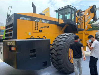 晉工攜重磅產(chǎn)品閃耀廈門國(guó)際石材展，礦山機(jī)械銷售迎新機(jī)遇